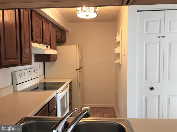 802 Stratford Way #M, Frederick, MD, 21701, 2 Bedrooms Bedrooms, ,1 BathroomBathrooms,Residential,For Sale,802 Stratford Way #M, Frederick, MD,1005