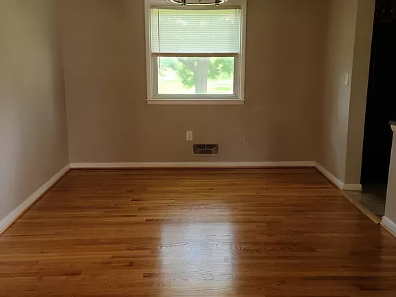 315 Delaware Rd, Frederick, MD, 21701, 3 Bedrooms Bedrooms, ,2 BathroomsBathrooms,Residential,For Rent,315 Delaware Rd, Frederick, MD,1022